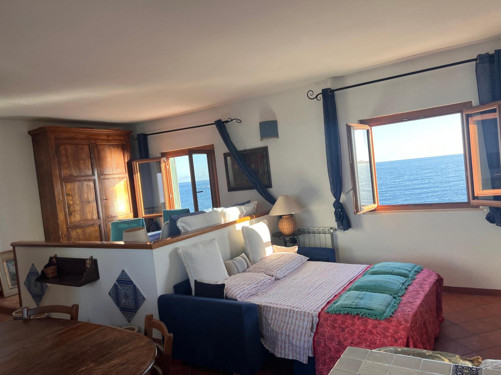 Attico Vista Mare Trapani Apartment Luaran gambar